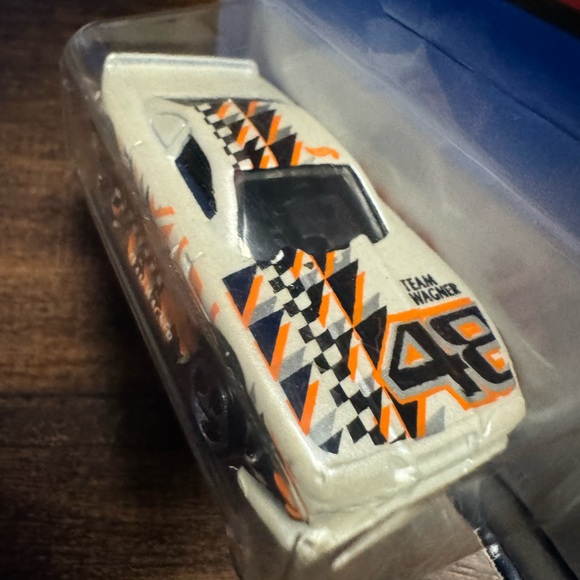 1999 Hot Wheels #974 Mega Graphics Series Mustang Cobra White W/SB Sp Malaysia - Picture 6 of 8